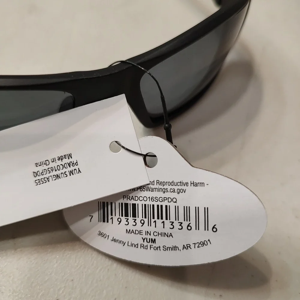 Yum Pradco Polarized UV Matte Black Fishing Sunglasses‎ Framed Black Lens